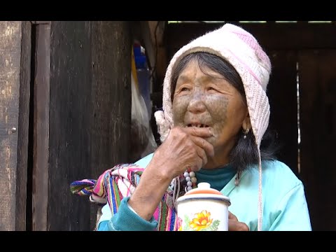 Face Tattoos for Chinese Ethnic Group a Disappearing Tradition