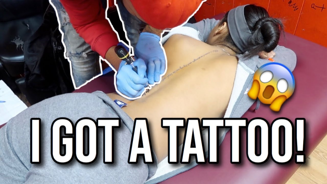 I GOT MY FIRST TATTOO.... ON MY SPINE??! 😱